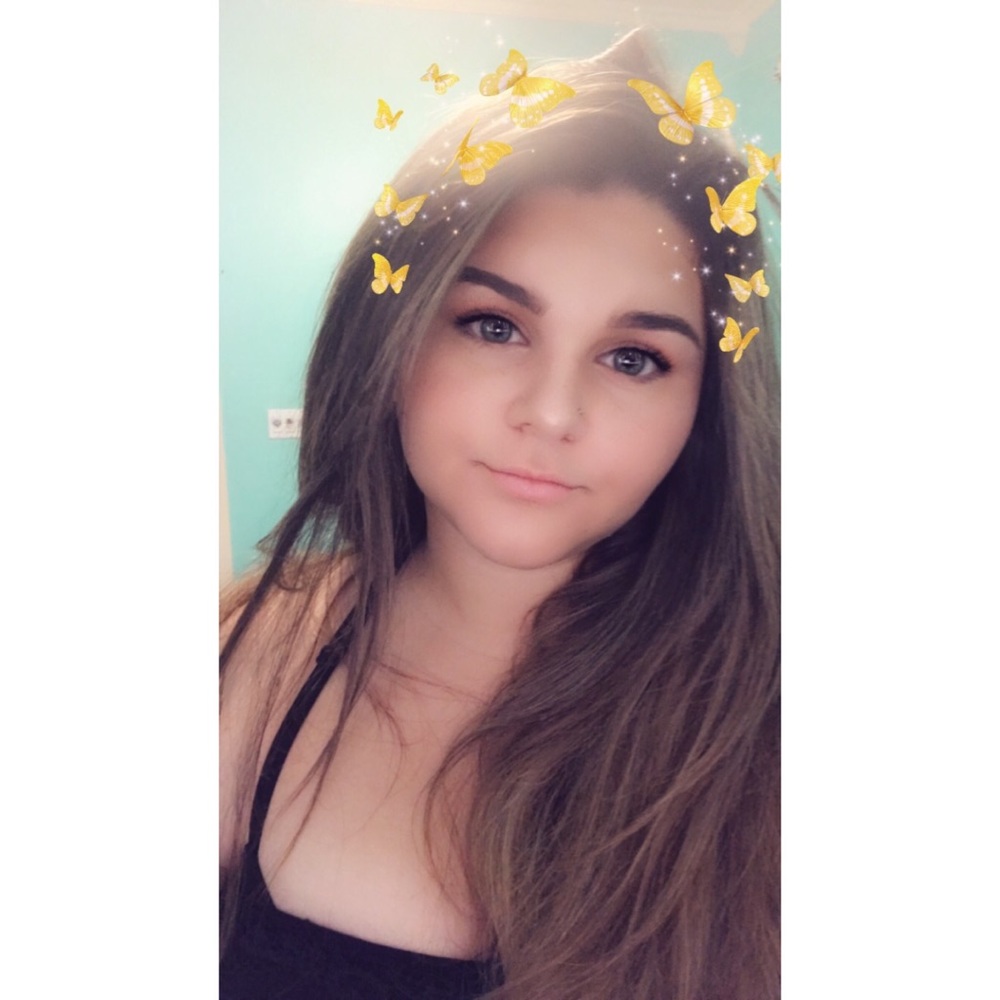 Meet your Posher, Abby